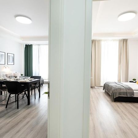 Charming Studio At Downtown Boedapest Buitenkant foto